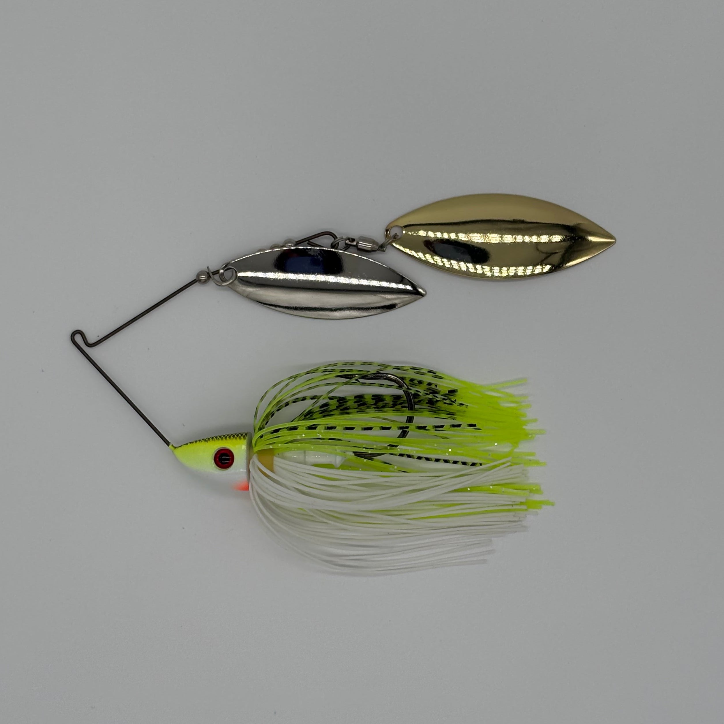 Bassman Spinnerbait TW Double Willow Lure in White Chart Scale Colourway