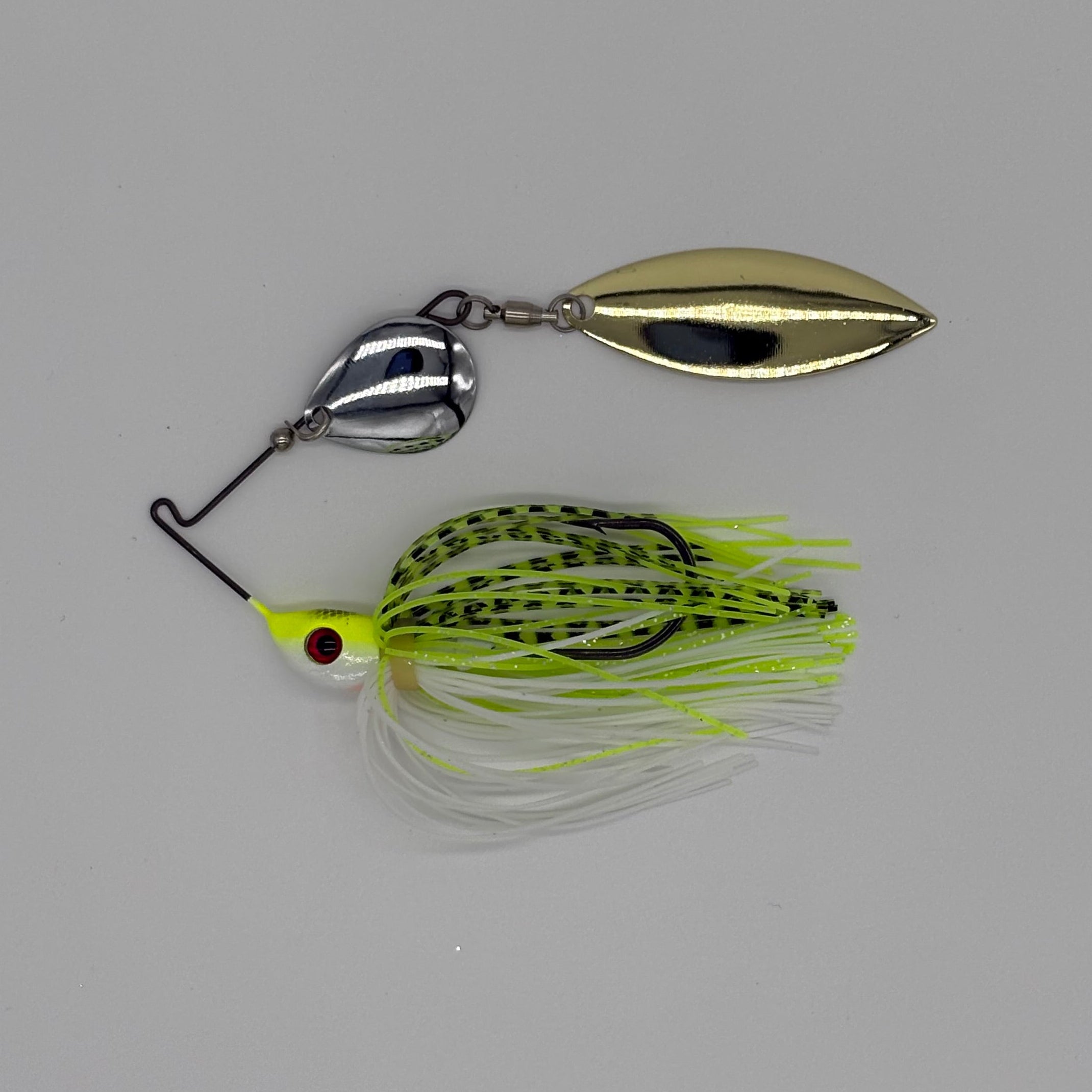 Bassman Spinnerbaits 1-2oz Compact Tandem in White Chart Scale Colourway