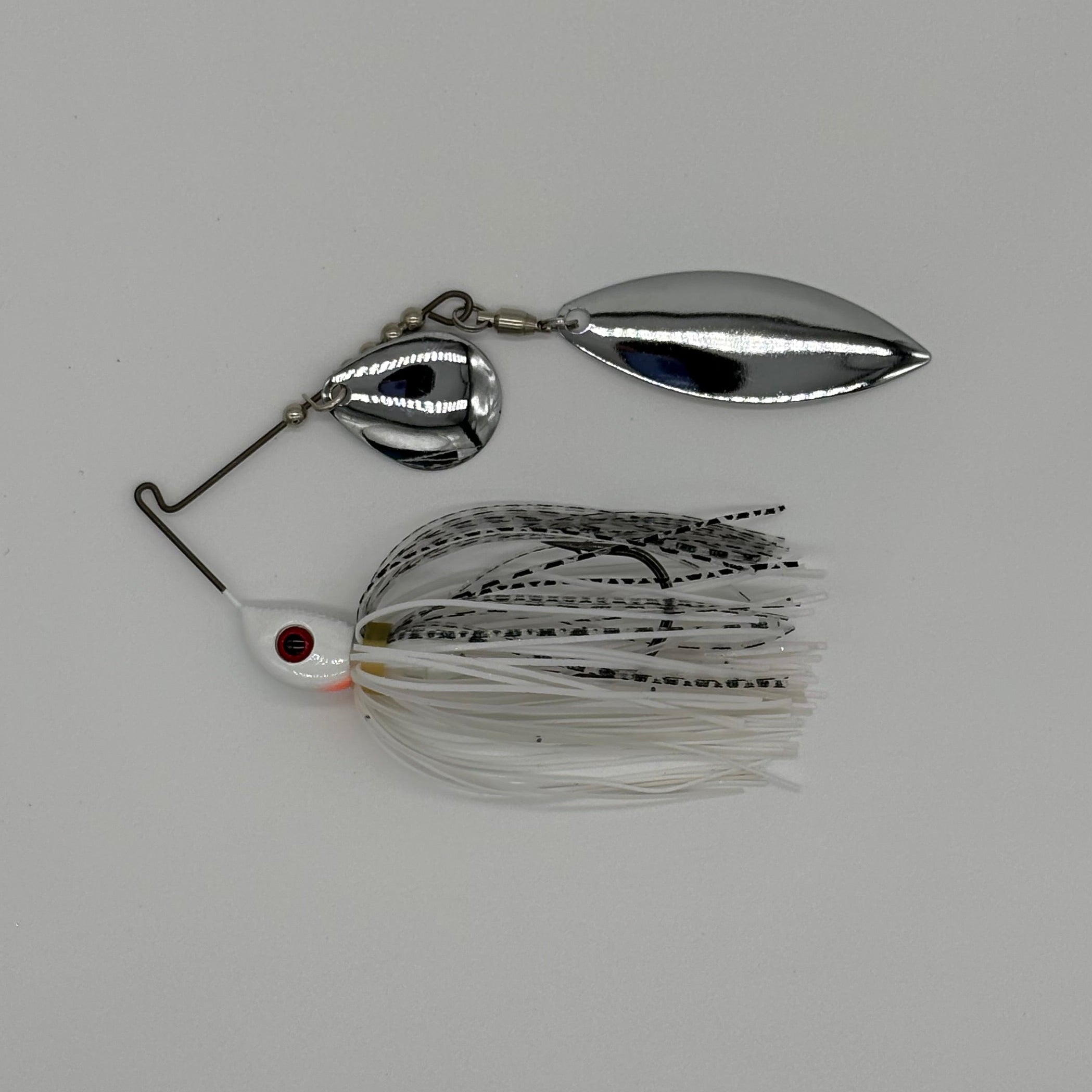 Bassman spinnerbait compact tandem in Pearl White colourway