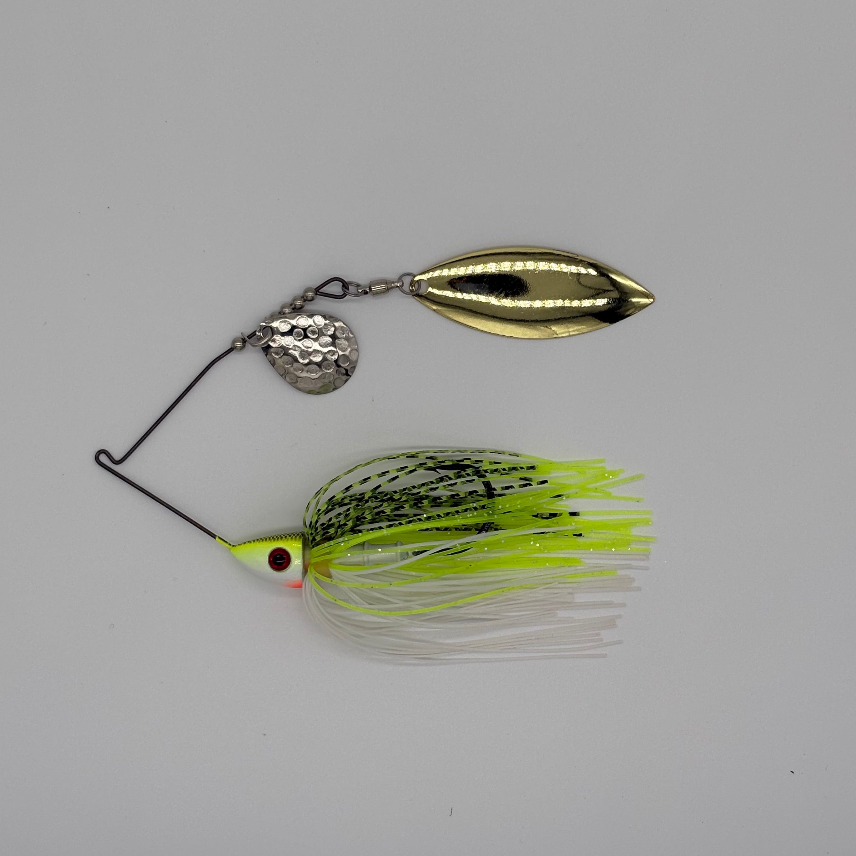 Bassman spinnerbait Tandem Lure in White Chart Scale colourway