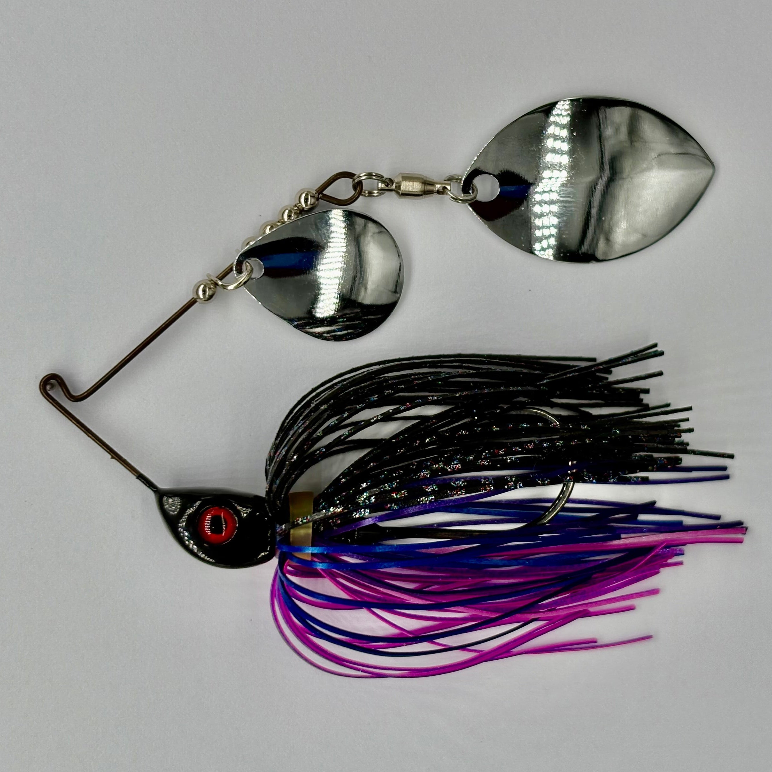 Bassman Spinnerbaits 3-8oz Compact Mag Willow in Phantom Colourway